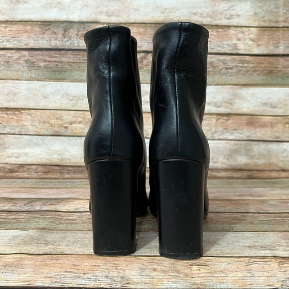 L'Autre Chose Black Leather Ankle Boots - Picture 4 of 9